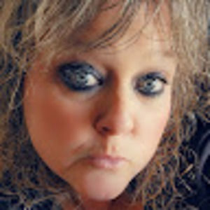 Meet your Posher, Shelly